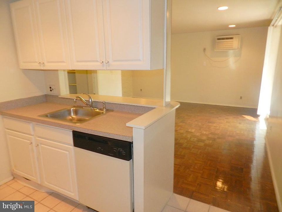 1st image of 515-19 S 12th St #10