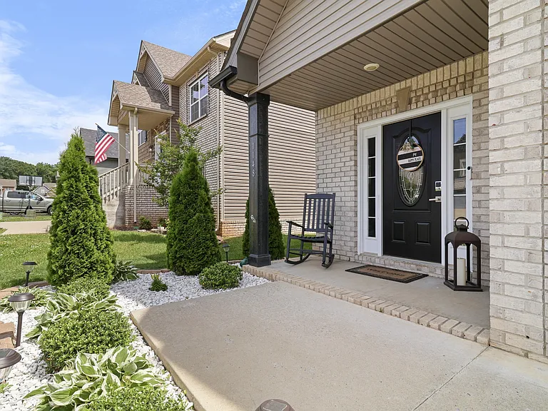 1148 Christian James Dr — Photo 5