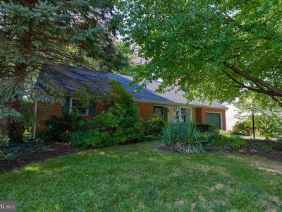 1817 Northbrook Dr, Lancaster, PA, 17601