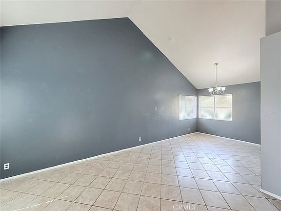 3rd image of 11876 Albion Way