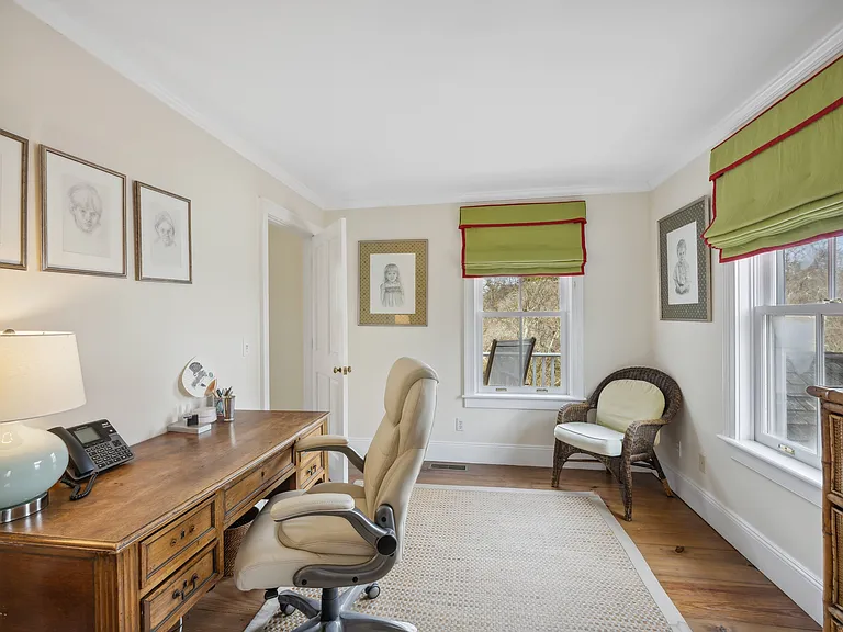 39 Marylea Dr — Photo 11