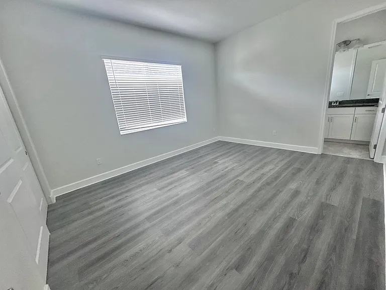 5223 Liberty Ln — Photo 28