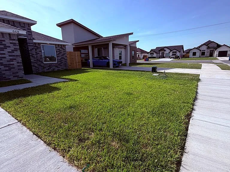 668 Foster Ln — Photo 22