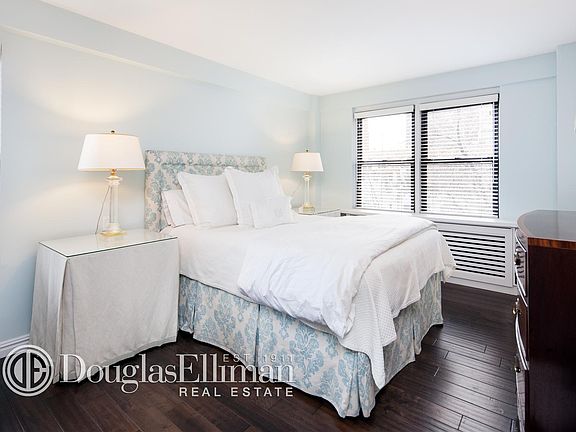 3rd image of 50 King St APT 6F