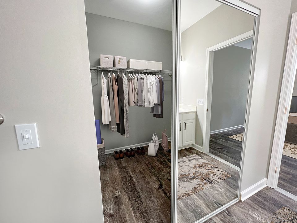 Closet