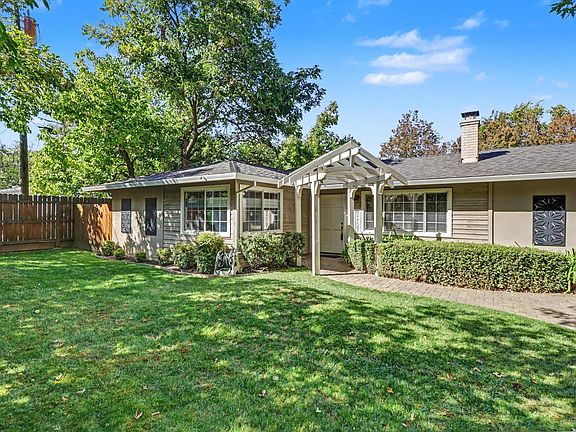 2nd image of 4725 Moore Way