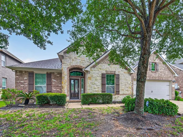 17415 Meadow Light Dr, Richmond, TX 77407