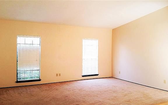 2nd image of 6521 Chalk Ct