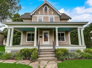 343 S Main St, Lake Mills, WI 53551