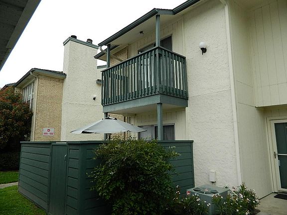 This unit is one of the first units with a recent exterior remodel. Exterior balcony was replaced as
