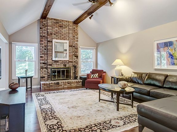 5th image of 14101 Vernon House Ct