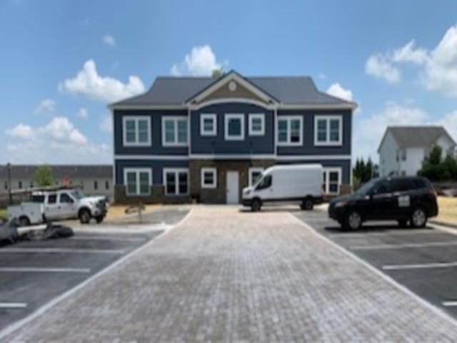 2nd image of 32 Continental Dr #8