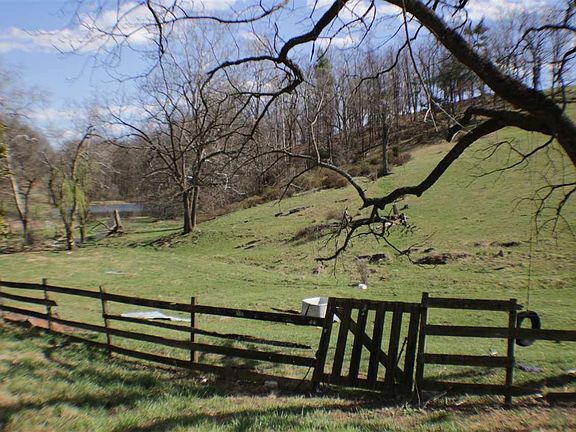 2nd image of 7127 Orchard Dr