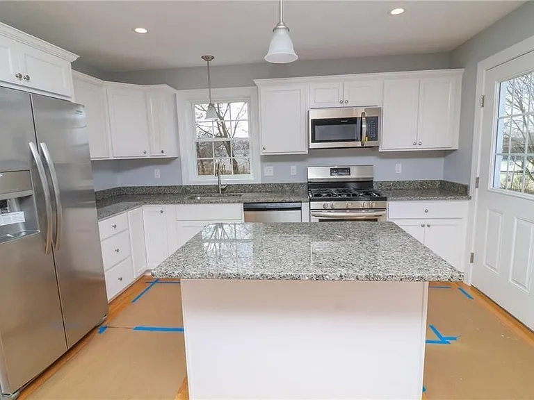 129 Mill St #1 — Photo 4