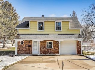 552 S Main St, Oregon, WI 53575