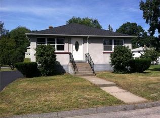 66 Indiana St, Worcester, MA 01604