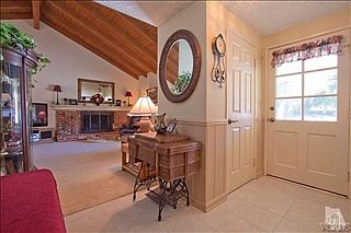 3rd image of 1617 York Pl