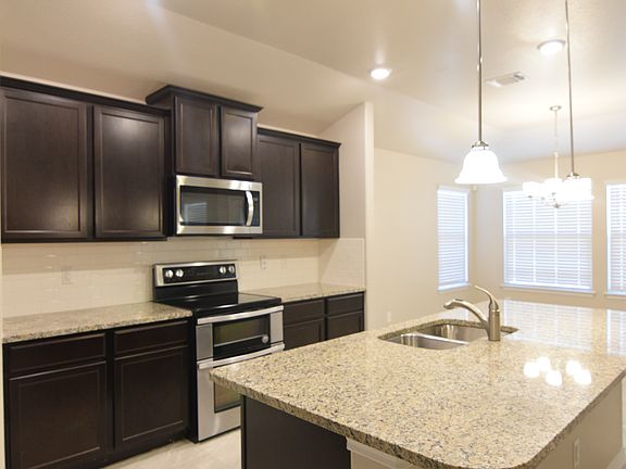 5th image of 6227 Lavaca Dr