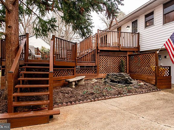 5th image of 1190 Ramblewood Dr