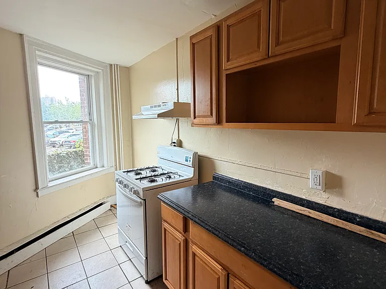 703 Howard Ave #1-10 — Photo 9