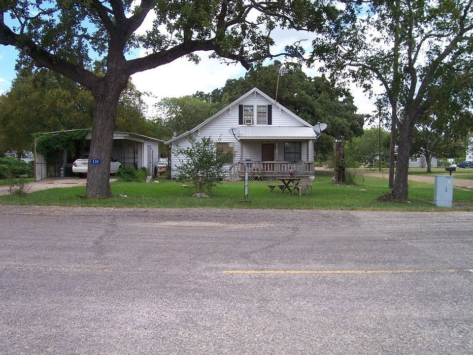 1st image of 131 E Thigpen