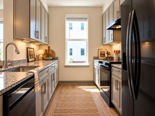 Atlantic Boulevard Apartments