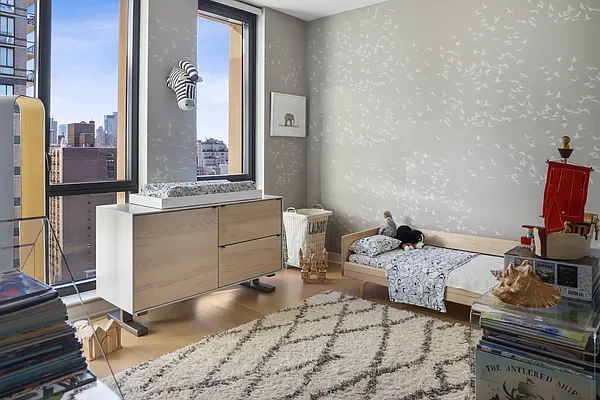 Rented by Compass | media 7