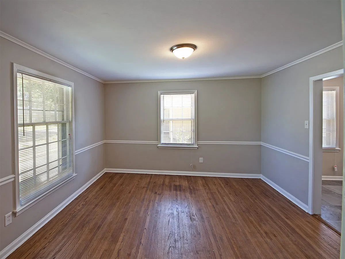 3 Bedroom, 2 Bathroom Duplex Near Colonial and Park — Photo 4
