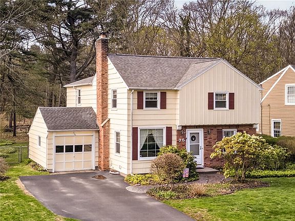 5th image of 75 Park Ln