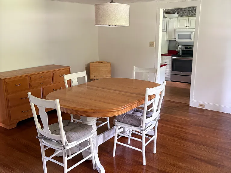 Dining Room --newly finished hardwood floor