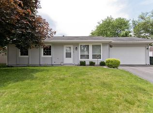 3703 N Pine Dr NE, Cedar Rapids, IA 52402