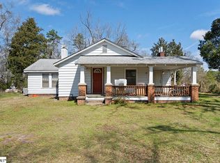 543 Martin Rd, Ware Shoals, SC 29692