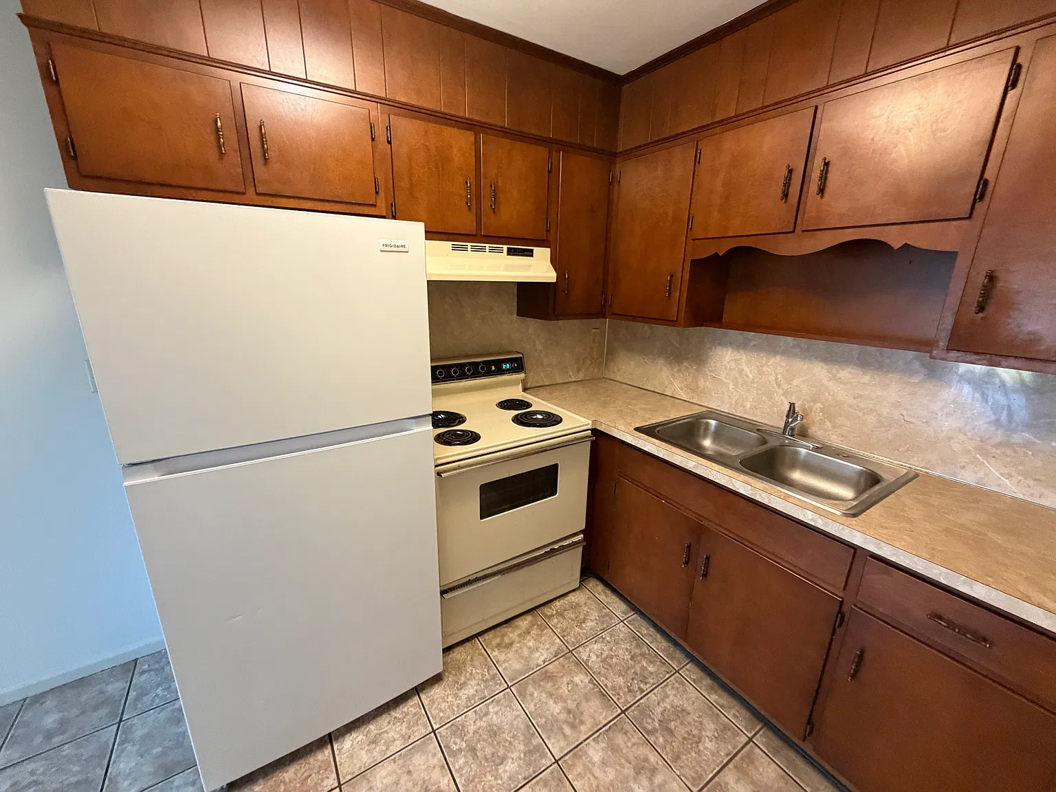 1 bed, 680 sqft, $800 — Photo 3