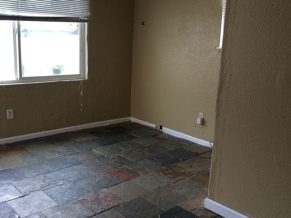 1st image of 2934 73rd Ave