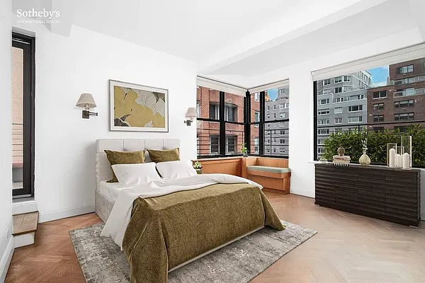 Sold by Sotheby's International Realty | media 11