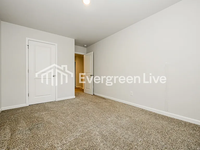 621 Stevens Pl — Photo 9