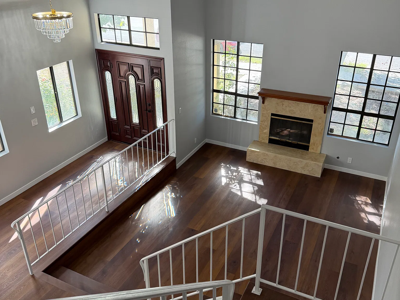 5 bed, 6098 sqft, $5,100 — Photo 4