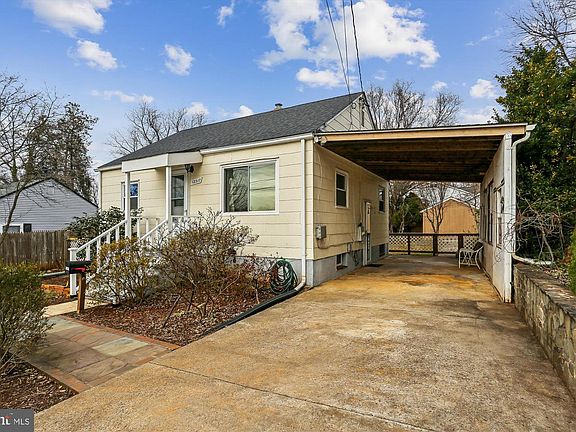 4th image of 12317 Middle Rd