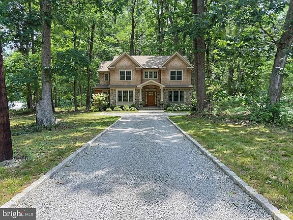 2nd image of 0 Jones Ln