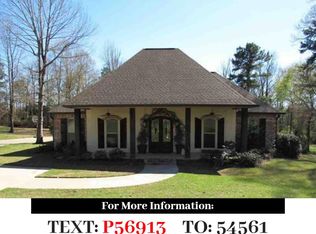 211 Laguna Villas Dr, Calhoun, LA 71225