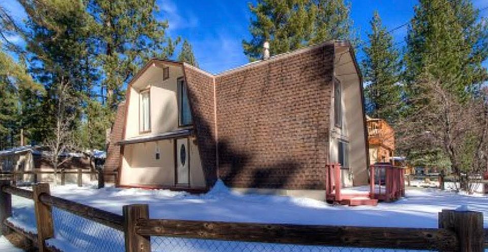 1st image of 3046 Bellevue Ave