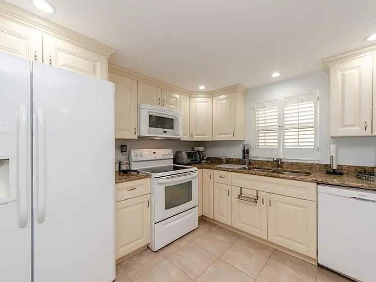 1230 Gulf Blvd #1608 — Photo 10