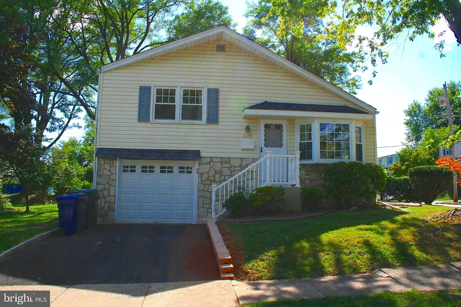 2838 Jefferson Ave photo 1