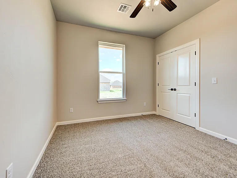 10445 SW 51st St — Photo 39