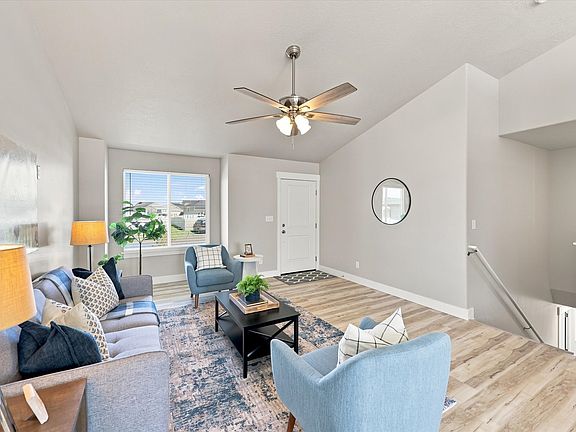 5th image of 2276 E Boxwood Ln