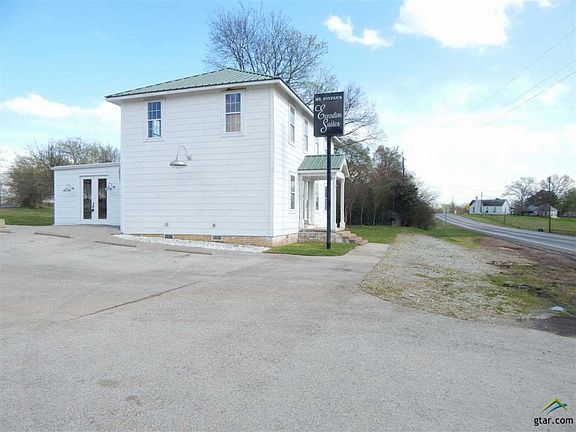 3rd image of 13268 Hwy 110 N