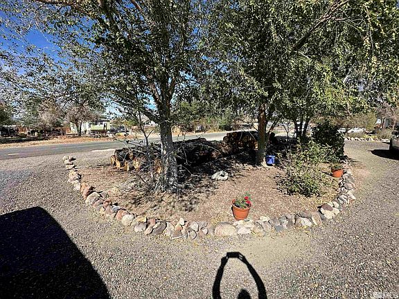4th image of 2840 Toiyabe St