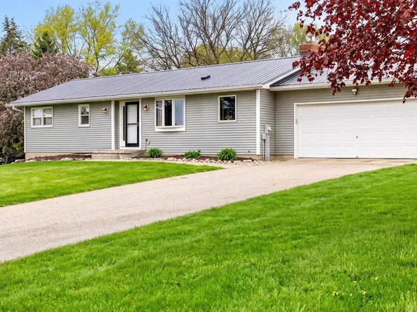 4210 Old Deerfield Road, Deerfield, WI 53531