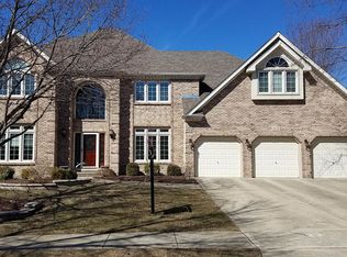 1631 Dublin Dr, Naperville, IL 60564