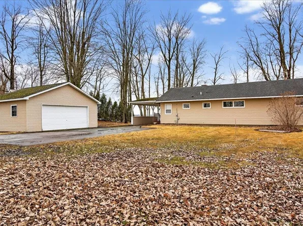 233 Hunter North Road, Alburgh, VT 05440